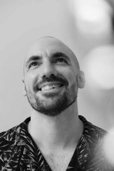Michael Raven magazine profile pic